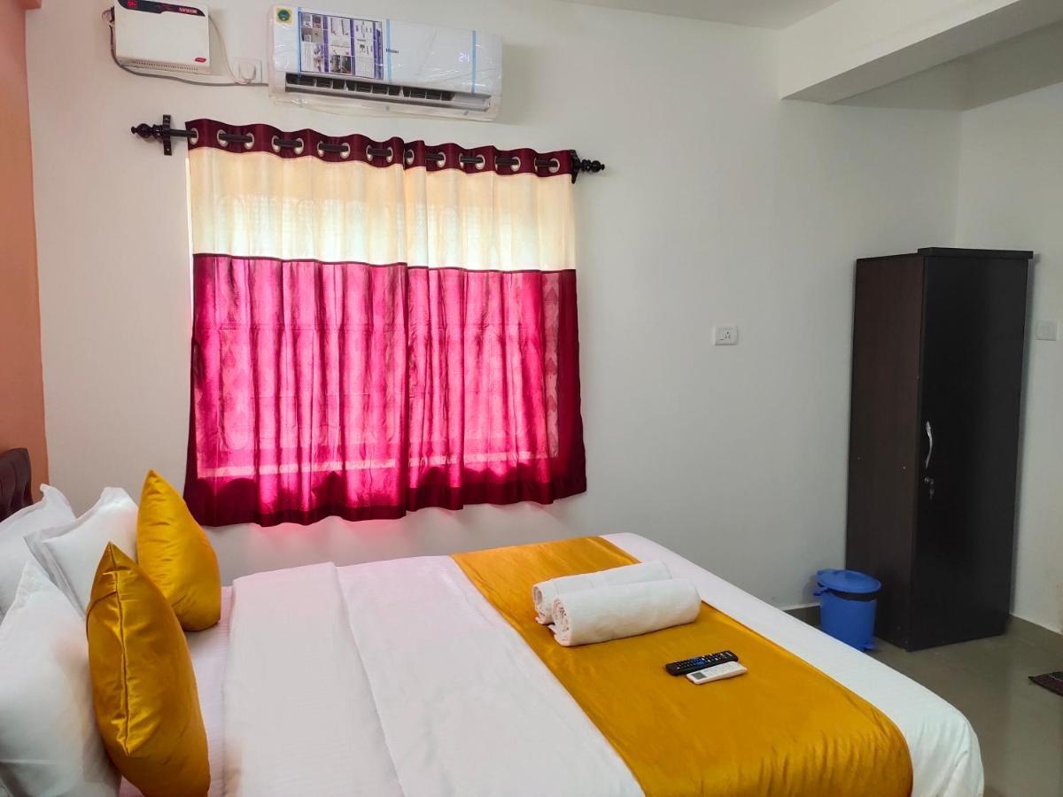 Om Baga Residency Otel Dış mekan fotoğraf